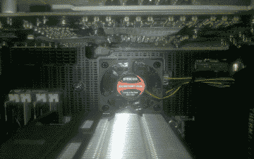 Screenshot of the 50 mm fan from Evercool installed on the ASUS P67 motherboard